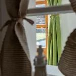 Malomvoelgyi Vendeghaz 別荘 Balatonalmádi