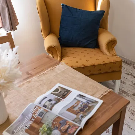 Malomvölgyi * Balatonalmádi