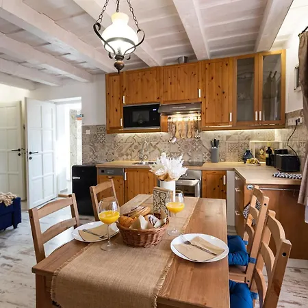 Malomvölgyi * Balatonalmádi