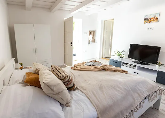 Malomvölgyi Balatonalmádi