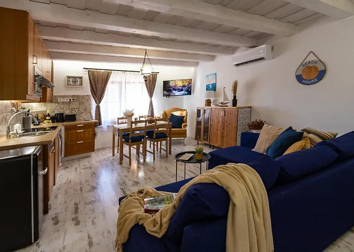 Malomvoelgyi Vendeghaz * Balatonalmádi