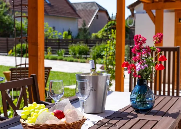 Malomvölgyi * Balatonalmádi